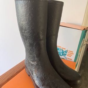 Ugg women rain boots